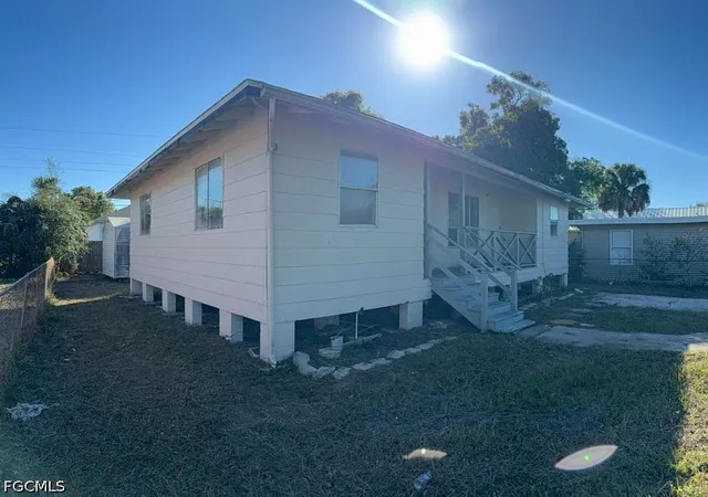 2nd image of 3316 Armstrong Ct, Fort Myers, FL 33916 | MLS# 2026026209