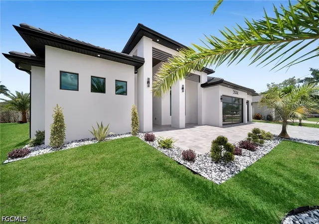 Photo 2 of Single family home for sale at 2644 Sw 29th Avenue, Cape Coral, FL 33914 | MLS# 2026026226 | Listing updated on 2026-08-03