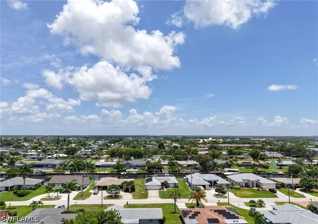 2nd image of 1433 Se 28th Ter, Cape Coral, FL 33904 | MLS# 226022781