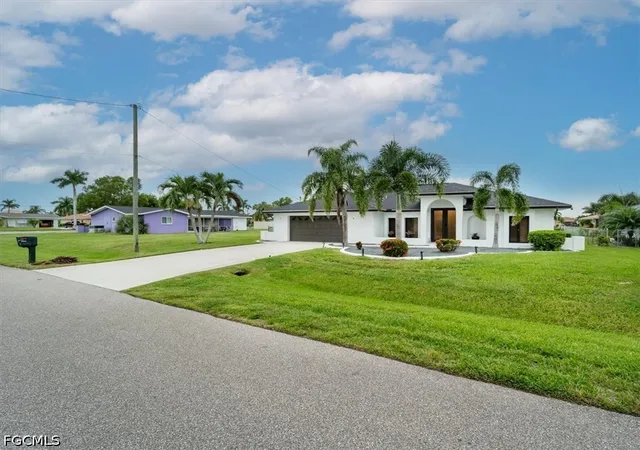 3rd image of 3728 Se 18Th Ave, Cape Coral, FL 33904 | MLS# 2026026238