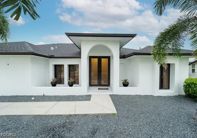 4th image of 3728 Se 18Th Ave, Cape Coral, FL 33904 | MLS# 2026026238