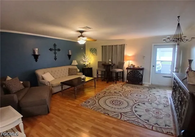 3rd image of 4513 Sw 8Th Ct, Cape Coral, FL 33914