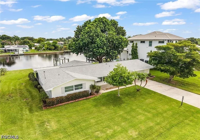 Photo 1 of Sale Pending at 2068 Clb House Rd, North Fort Myers, FL 33917 | MLS# 2026026273 | Listing updated on 2026-07-28