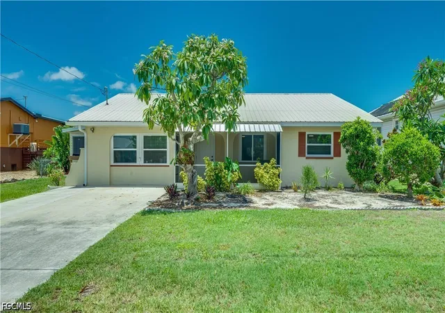 1st image of 2763 Sanderling Ct, Saint James City, FL 33956 | MLS# 2026026276