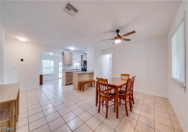 5th image of 2763 Sanderling Ct, Saint James City, FL 33956 | MLS# 2026026276