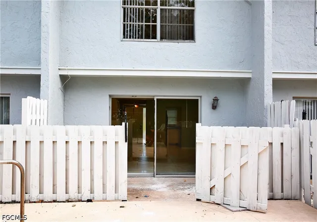 28th image of 1123 Sw 48th Ter #102, Cape Coral, FL 33914 | MLS# 2026026305