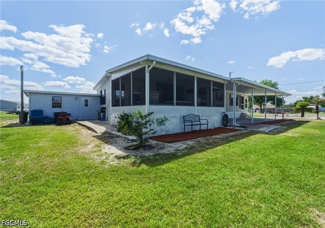 5th image of 1586 Ne Grapefruit St, Arcadia, FL 34266 | MLS# 2026024799