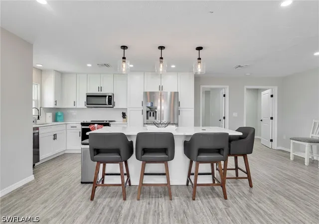 3rd image of 195 Hibiscus Dr, Fort Myers Beach, FL 33931 | MLS# 226023079
