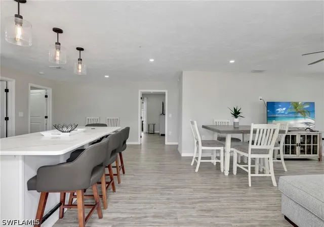 4th image of 195 Hibiscus Dr, Fort Myers Beach, FL 33931 | MLS# 226023079