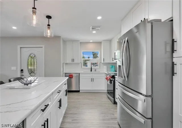 5th image of 195 Hibiscus Dr, Fort Myers Beach, FL 33931 | MLS# 226023079