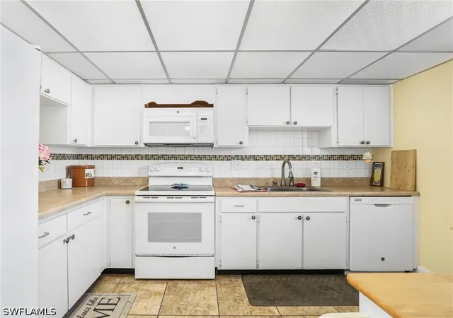 4th image of 1510 Memoli Ln #2, Fort Myers, FL 33919 | MLS# 226023063