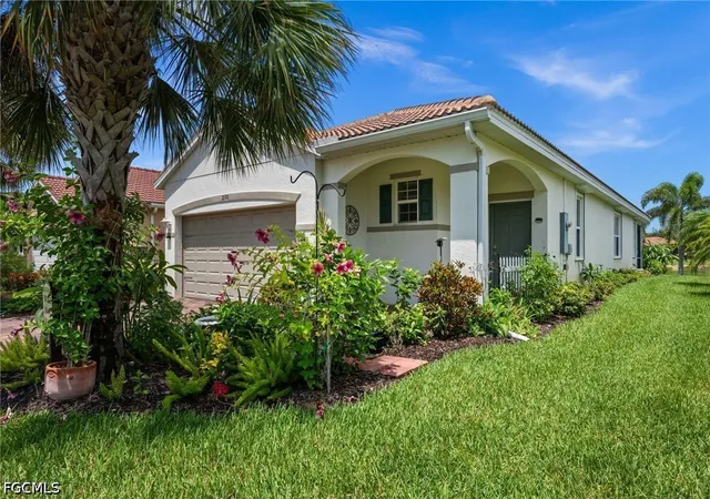 Homes for sale in Alva, FL | 2190 Summersweet Dr, Alva, FL 33920 | MLS# 2026026331