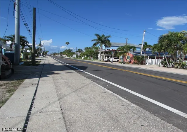 2nd image of 4748 Pine Island Rd Nw, Matlacha, FL 33993 | MLS# 2026026338