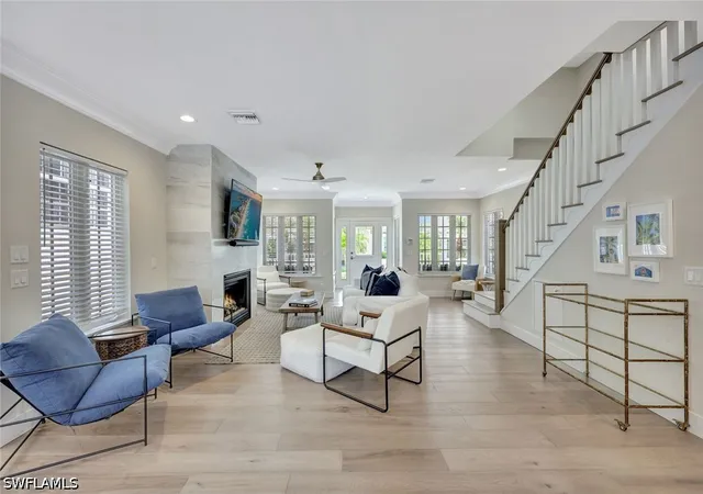 Photo 3 of Single family home for sale at 1500 Pelican Ave, Naples, FL 34102 | MLS# 226023145 | Listing updated on 2026-06-15