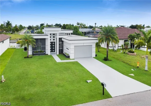 3rd image of 1425 Sw 24Th St, Cape Coral, FL 33991 | MLS# 2026026416