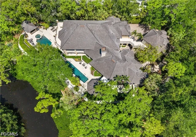 Photo 3 of Single family home for sale at 3761 Bay Crk Dr, Bonita Springs, FL 34134 | MLS# 2026026467 | Listing updated on 2026-06-29