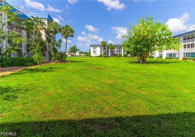Homes for sale in Fort Myers, FL | 1828 Pine Valley Dr #101, Fort Myers, FL 33907 | MLS# 2026026485