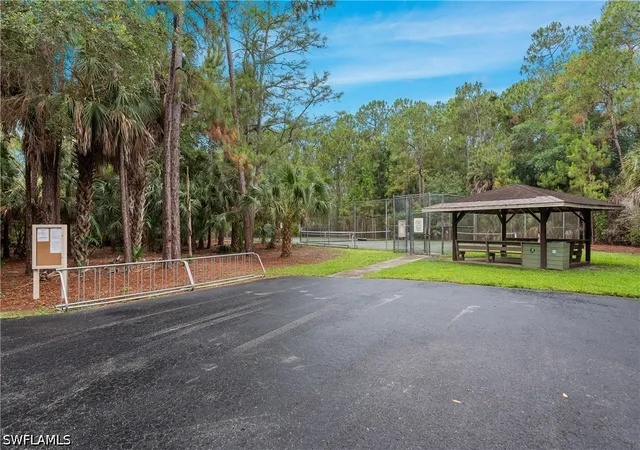 2nd image of 163 Bristol Ln, Naples, FL 34112