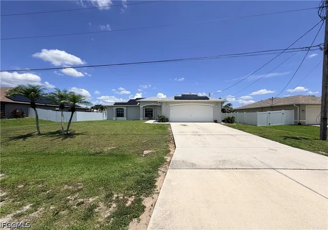 Photo 2 of Single family home for sale at 1621 Sw 14th Terrace, Cape Coral, FL 33991 | MLS# 2026026487 | Listing updated on 2026-07-31