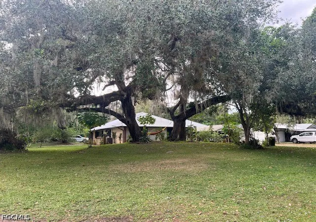 3rd image of 4002 Teak Ct, Labelle, FL 33935 | MLS# 2026026499