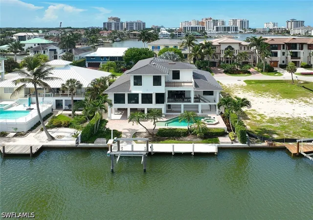 Photo 2 of Single family home for sale at 319 Lagoon Ave, Naples, FL 34108 | MLS# 226023166 | Listing updated on 2026-07-29