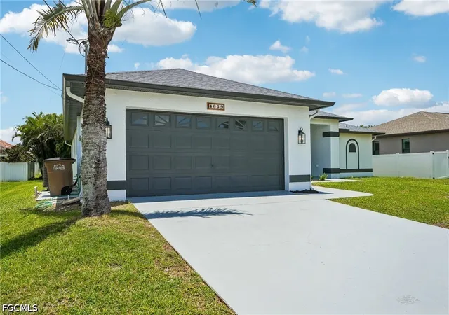 Photo 2 of Sale Pending at 4339 Sw 25th Place, Cape Coral, FL 33914 | MLS# 2026026572 | Listing updated on 2026-07-17