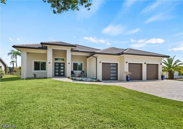 Photo 1 of Single family home for sale at 1311 Riverbend Dr, Labelle, FL 33935 | MLS# 2026026640 | Listing updated on 2026-06-17