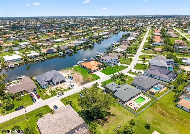 3rd image of 2639 Sw 29Th Ave, Cape Coral, FL 33914 | MLS# 226022677