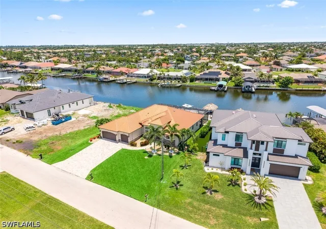 4th image of 2639 Sw 29Th Ave, Cape Coral, FL 33914 | MLS# 226022677