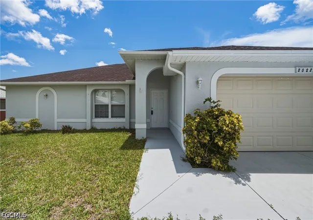 Photo 3 of Single family home for sale at 2022 Sw 15th Avenue, Cape Coral, FL 33991 | MLS# 2026026661 | Listing updated on 2026-07-29