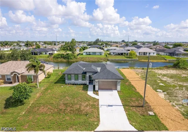 Photo 2 of Single family home for sale at 614 Nw 9th Street, Cape Coral, FL 33993 | MLS# 2025012470 | Listing updated on 2026-08-31