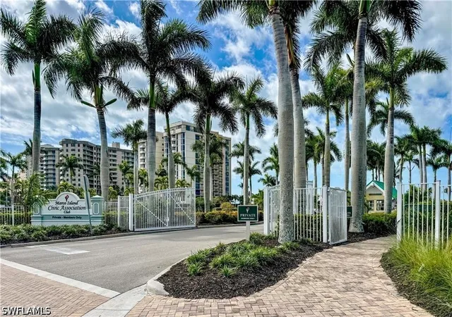Homes for sale in Marco Island, FL | 1513 Bermuda Rd, Marco Island, FL 34145 | MLS# 226022509