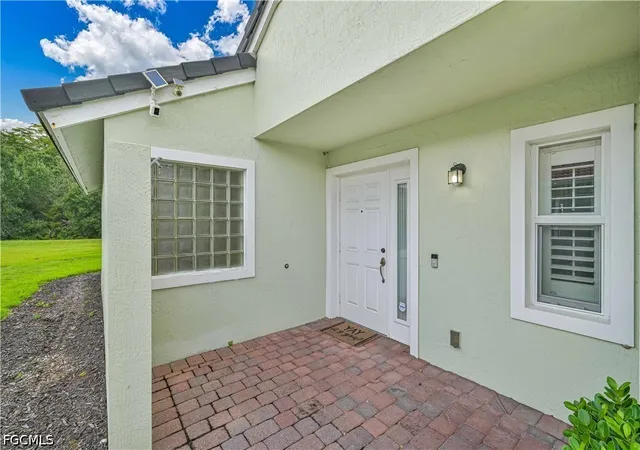 3rd image of 15139 Ligustrum Ln, Alva, FL 33920 | MLS# 2026026763