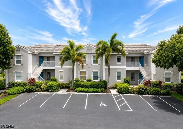 Photo 2 of Sale Pending at 12081 Summergate Cir #203, Fort Myers, FL 33913 | MLS# 2026026845 | Listing updated on 2026-08-11