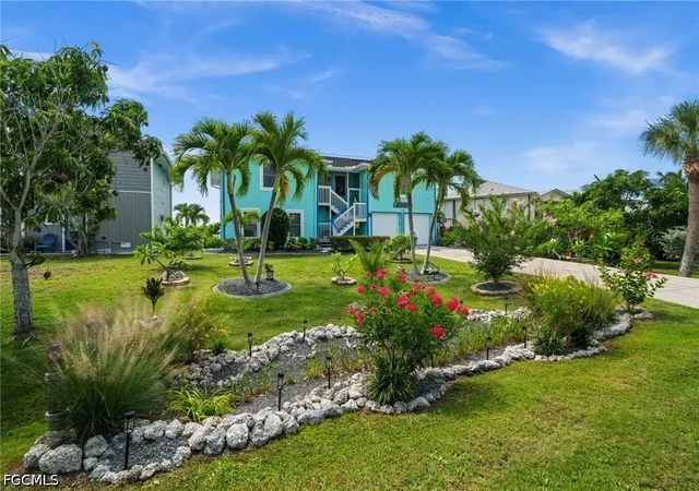 2nd image of 2808 Sanibel Blvd, Saint James City, FL 33956 | MLS# 2026026864