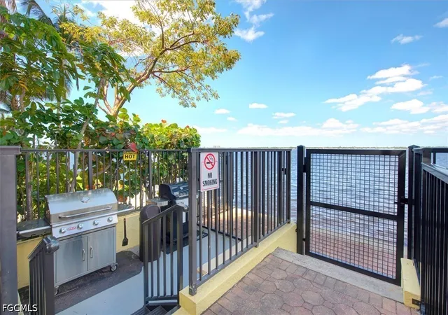 Listing Photo 2 - Condo for sale in building located at 2797 1st St NW, Fort Myers, FL 33916 - Unit #1703