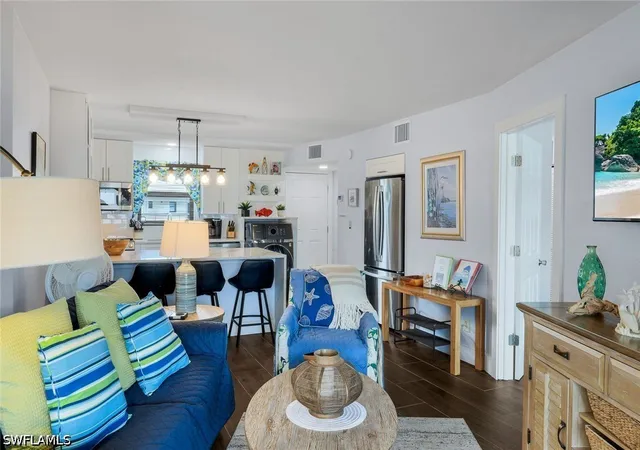 4th image of 1023 Anglers Cvs #E505, Marco Island, FL 34145 | MLS# 226023531