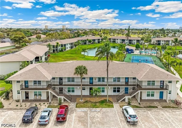 2nd image of 16007 Davis Rd #511, Fort Myers, FL 33908 | MLS# 2026026875