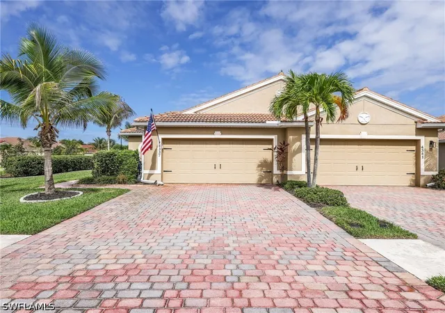 Photo 2 of Sale Pending at 4337 Dutchess Park Rd, Fort Myers, FL 33916 | MLS# 226023435 | Listing updated on 2026-08-03