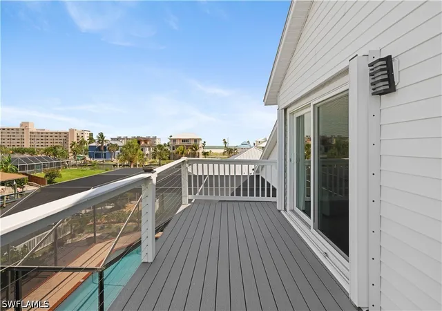 4th image of 116 Sand Dollar Dr, Fort Myers Beach, FL 33931 | MLS# 226023442