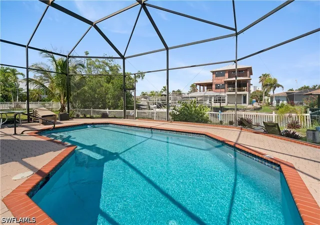 5th image of 116 Sand Dollar Dr, Fort Myers Beach, FL 33931 | MLS# 226023442