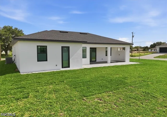 Photo 3 of Single family home for sale at 1321 Ne 17th Terrace, Cape Coral, FL 33909 | MLS# 2026026924 | Listing updated on 2026-06-18