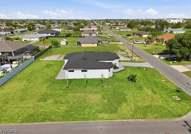 Photo 4 of Single family home for sale at 1321 NE 17th Terrace, Cape Coral, FL 33909 | MLS# 2026026924 | Listing updated on 2026-06-18