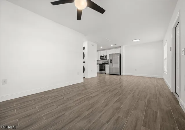 Listing Photo 5 - Condo for sale in building located at 915-917 Graystone Ave, Lehigh Acres, FL 33974
