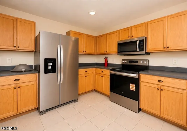 Photo 2 of Sale Pending at 3008 63rd Street W, Lehigh Acres, FL 33971 | MLS# 2026026989 | Listing updated on 2026-07-26