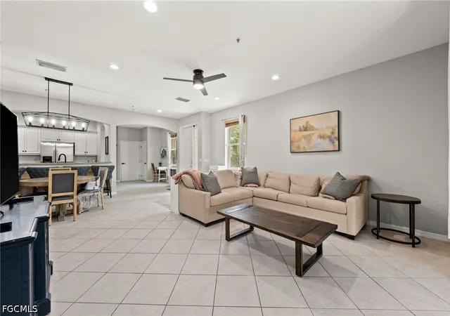 4th image of 3231 Cottonwood Bnd #301, Fort Myers, FL 33905 | MLS# 2026027020
