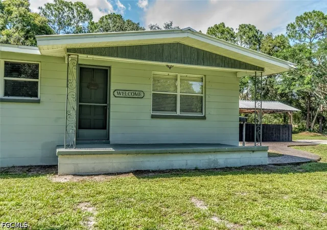 Photo 4 of Single family home for sale at 1270 Nobles Rd, Labelle, FL 33935 | MLS# 2026027028 | Listing updated on 2026-07-09