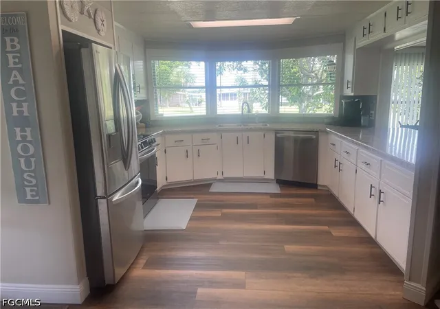 4th image of 335 Nicklaus Blvd, North Fort Myers, FL 33903 | MLS# 2026027047