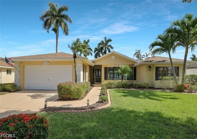 Photo 1 of Sale Pending at 1569 Woodwind Ct, Fort Myers, FL 33919 | MLS# 2026027055 | Listing updated on 2026-07-27