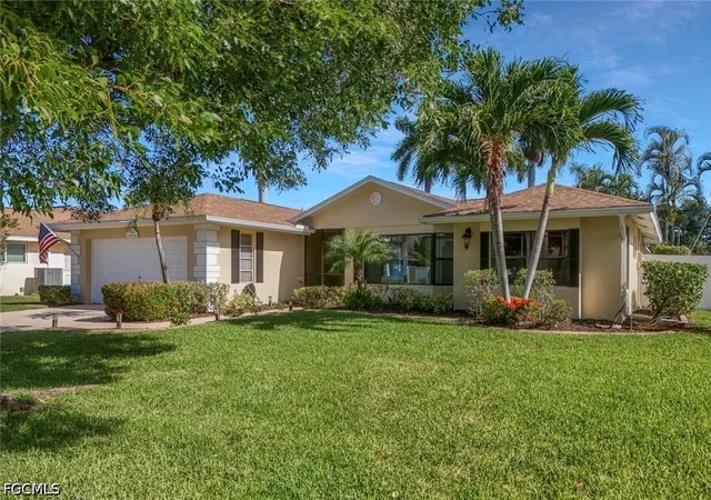 Photo 3 of Sale Pending at 1569 Woodwind Ct, Fort Myers, FL 33919 | MLS# 2026027055 | Listing updated on 2026-07-27